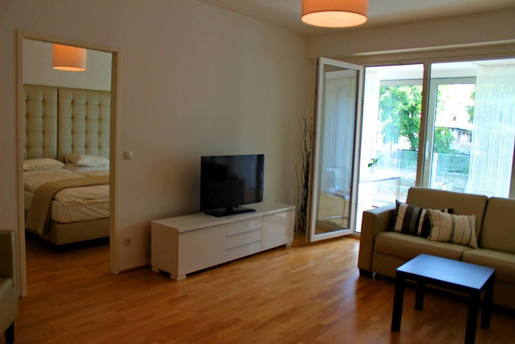 Modern In
